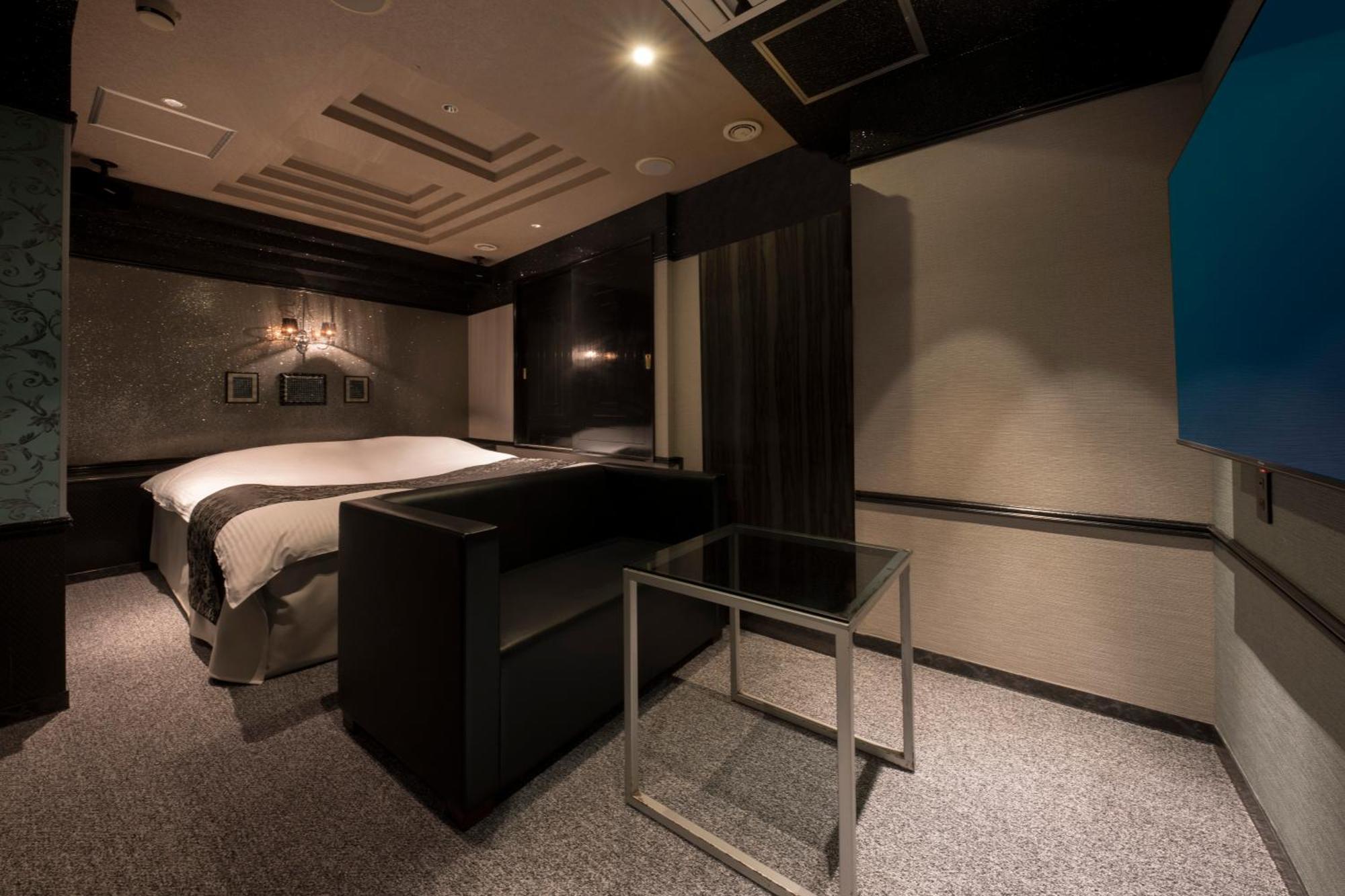 ジェムジェム 十三 (adults Only) Love hotel Osaka